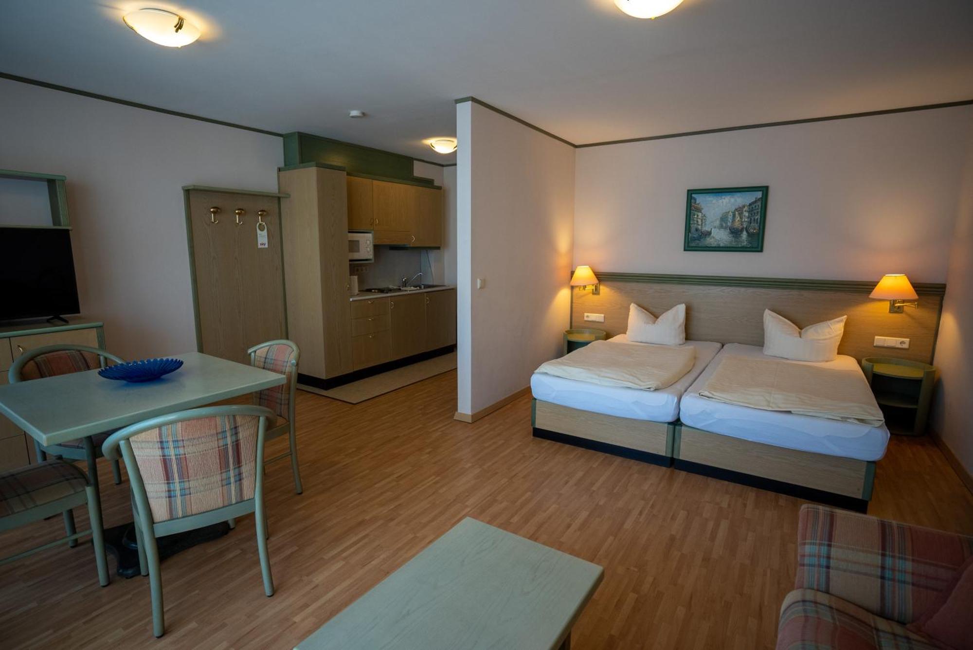Hotel Esplanade & Aparthotel Rialto Binz Buitenkant foto